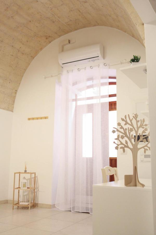 Apartaments Del Sole Бари Экстерьер фото