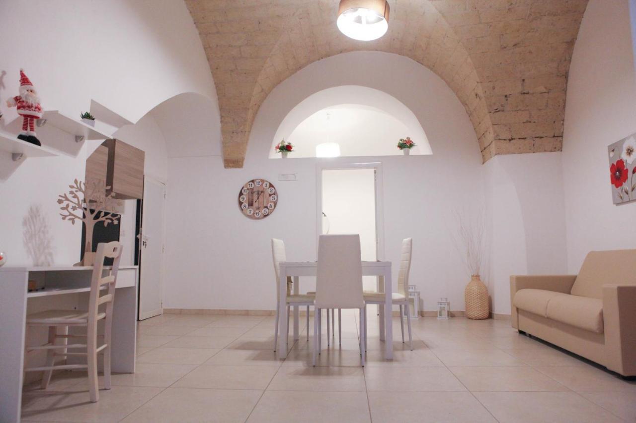 Apartaments Del Sole Бари Экстерьер фото